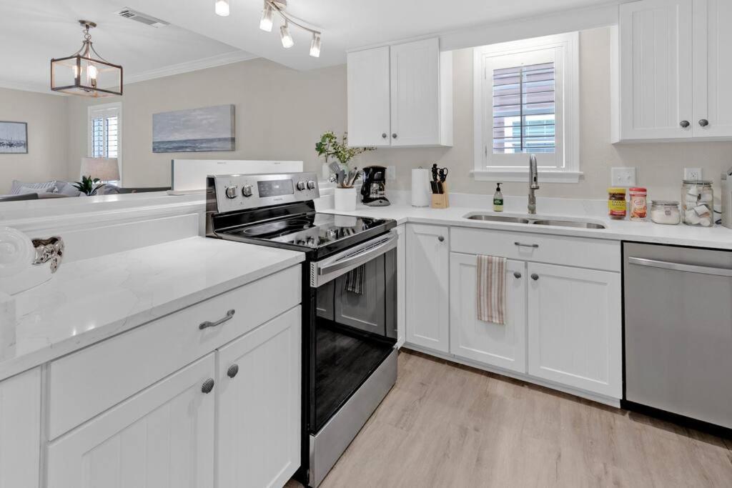 Charming Holiday Isle Destin Beach Access Townhome Luaran gambar