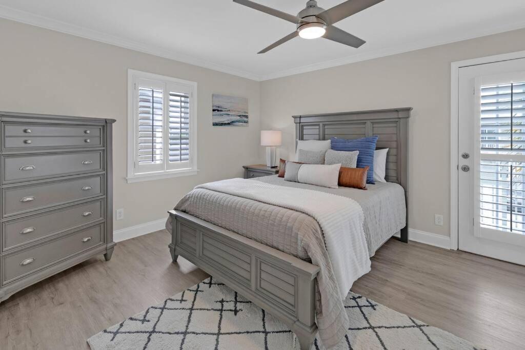 Charming Holiday Isle Destin Beach Access Townhome Luaran gambar